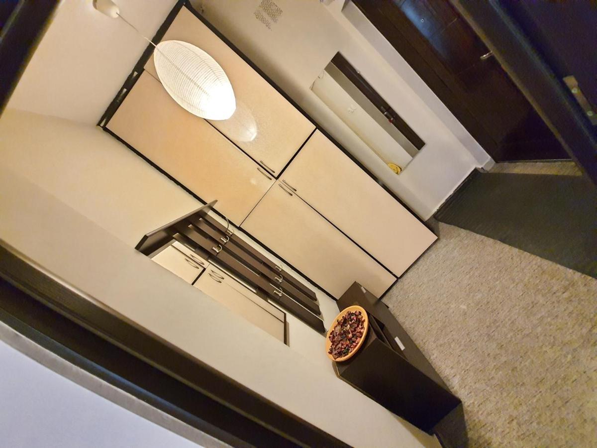 Global Downtown Apartments - Universitate - Calea Victoriei Bükreş Dış mekan fotoğraf