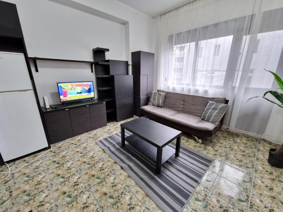 Global Downtown Apartments - Universitate - Calea Victoriei Bükreş Dış mekan fotoğraf